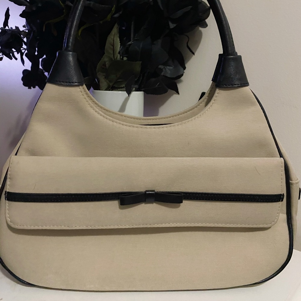 Mantles Y2K Vintage Shoulder Bag